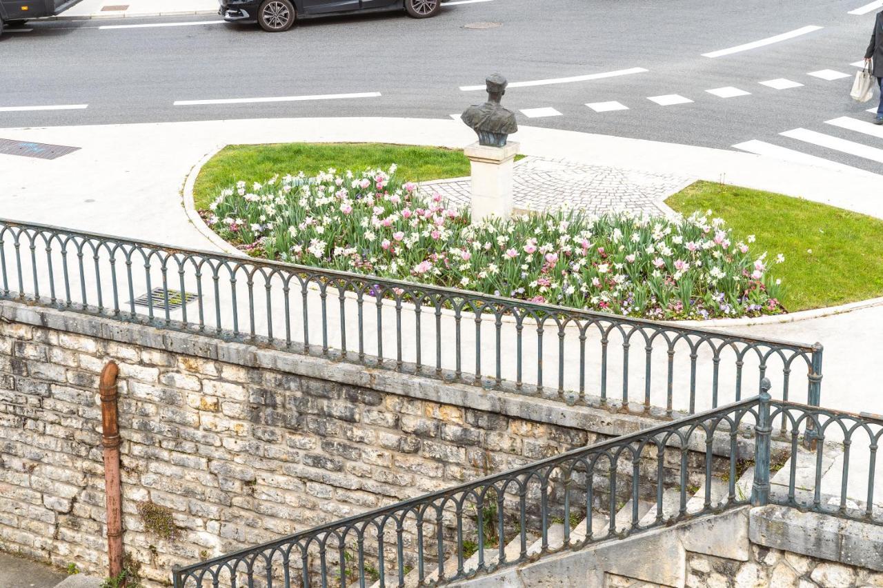Le Pont Royal Apartment Amboise Exterior photo